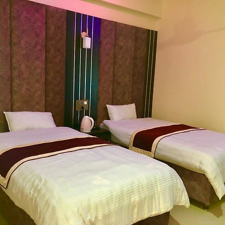 Hotel Hot Pot, Dhangadhi Dış mekan fotoğraf
